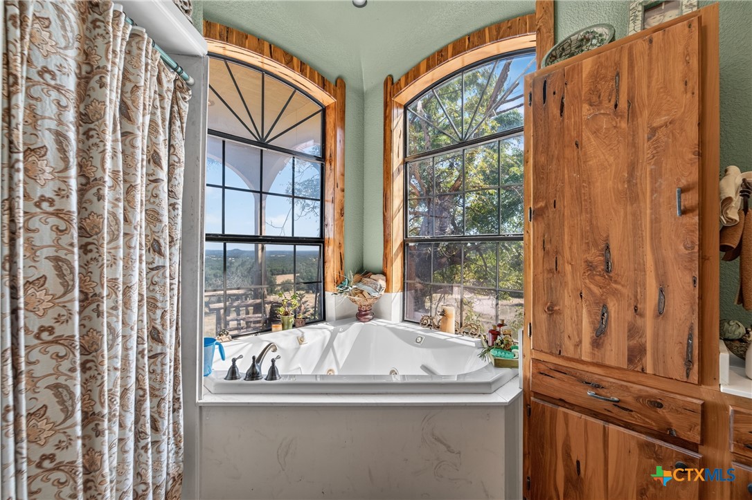 623107 Property Photo 33