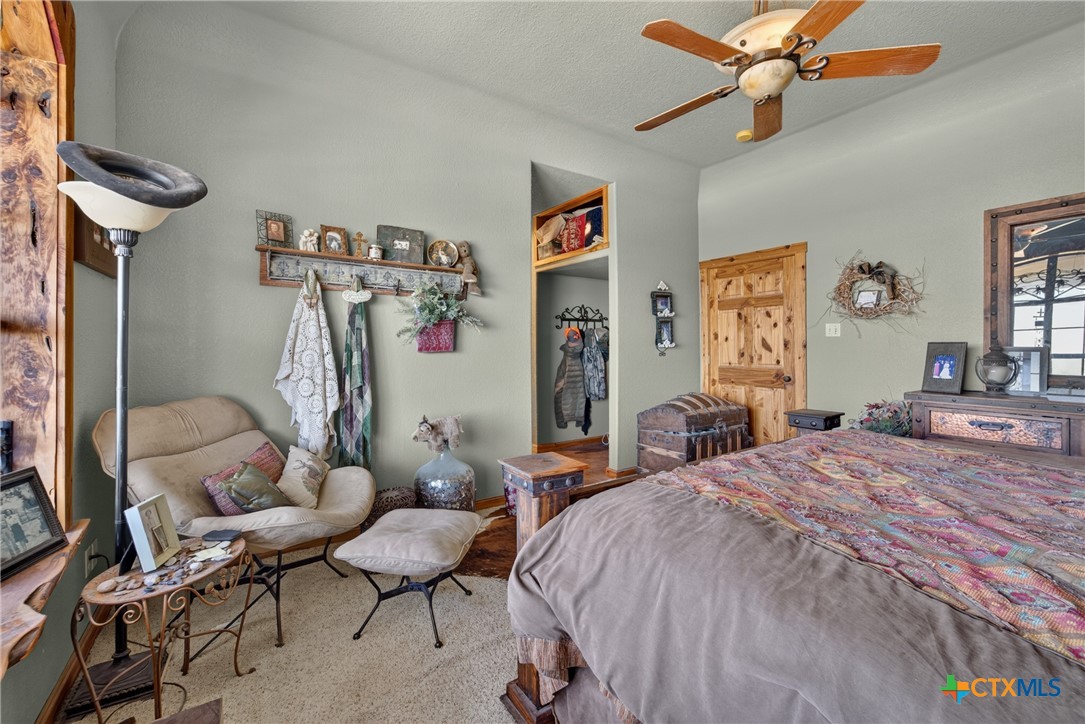 623107 Property Photo 37