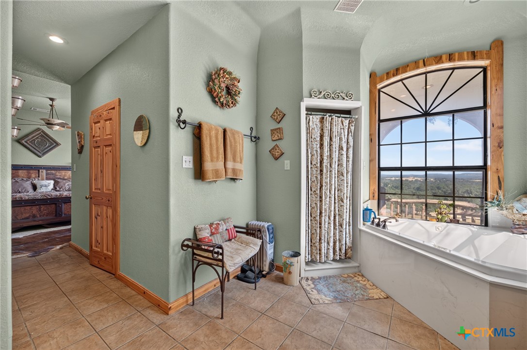 623107 Property Photo 38