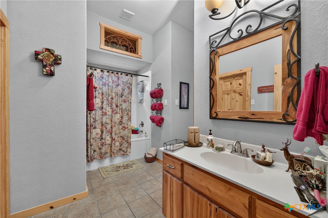 623107 Property Photo 41
