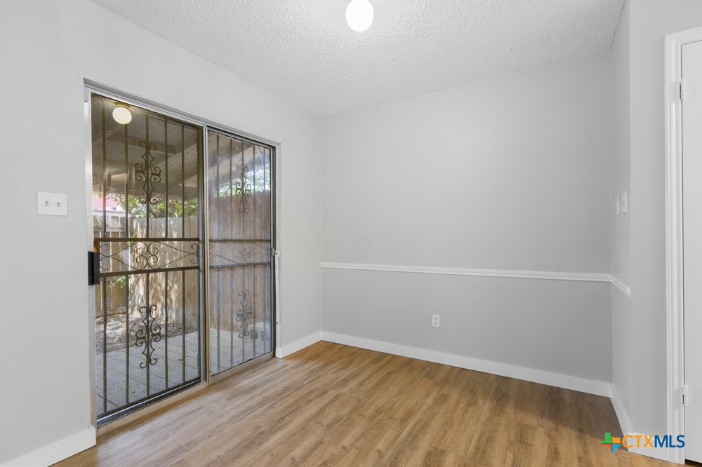 6714 Windsor Hollow Property Photo 10