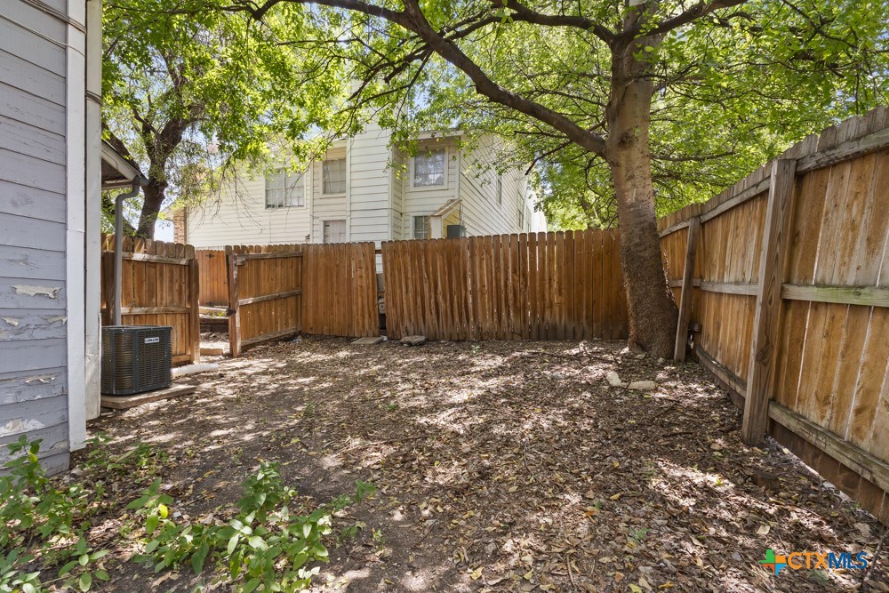 6714 Windsor Hollow Property Photo 22