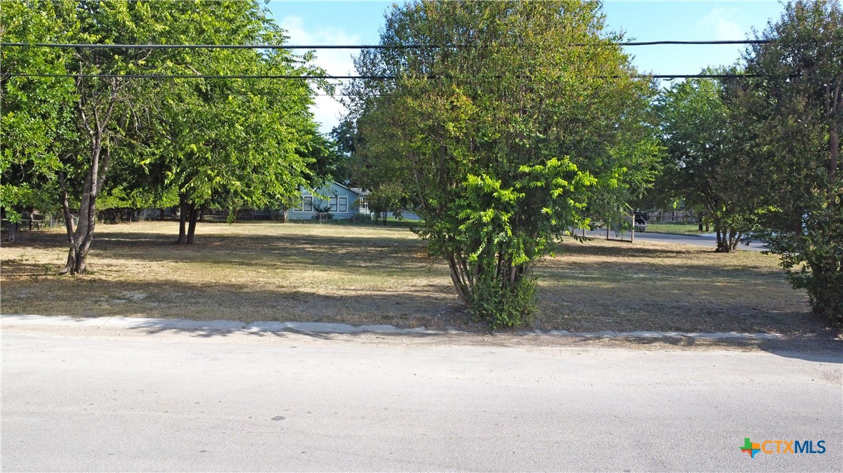 962 S Castell Avenue Property Photo 13