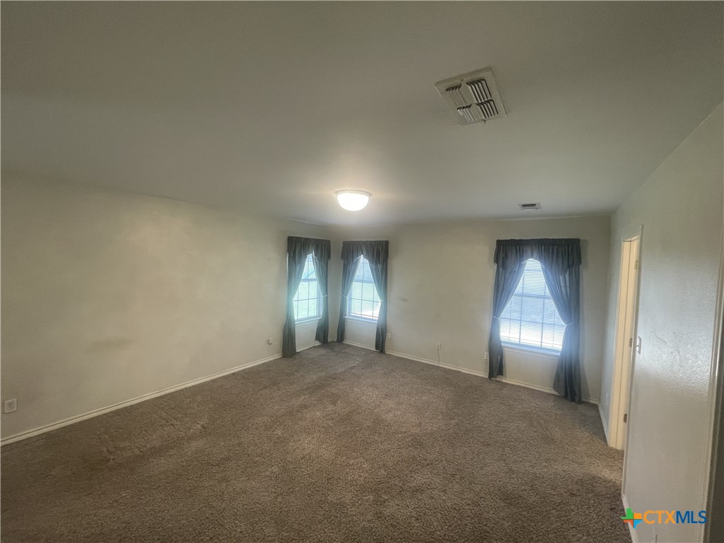 4601 S Old Bastrop Highway Property Photo 5