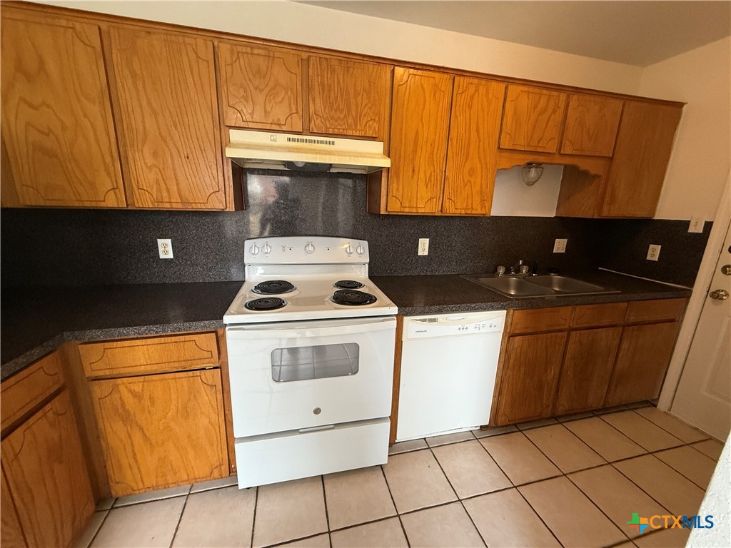 1210 Industrial Boulevard D Property Photo 7