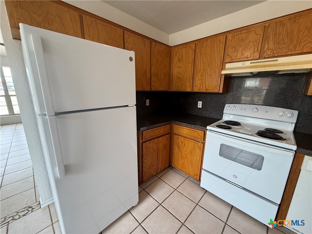 1210 Industrial Boulevard D Property Photo 8