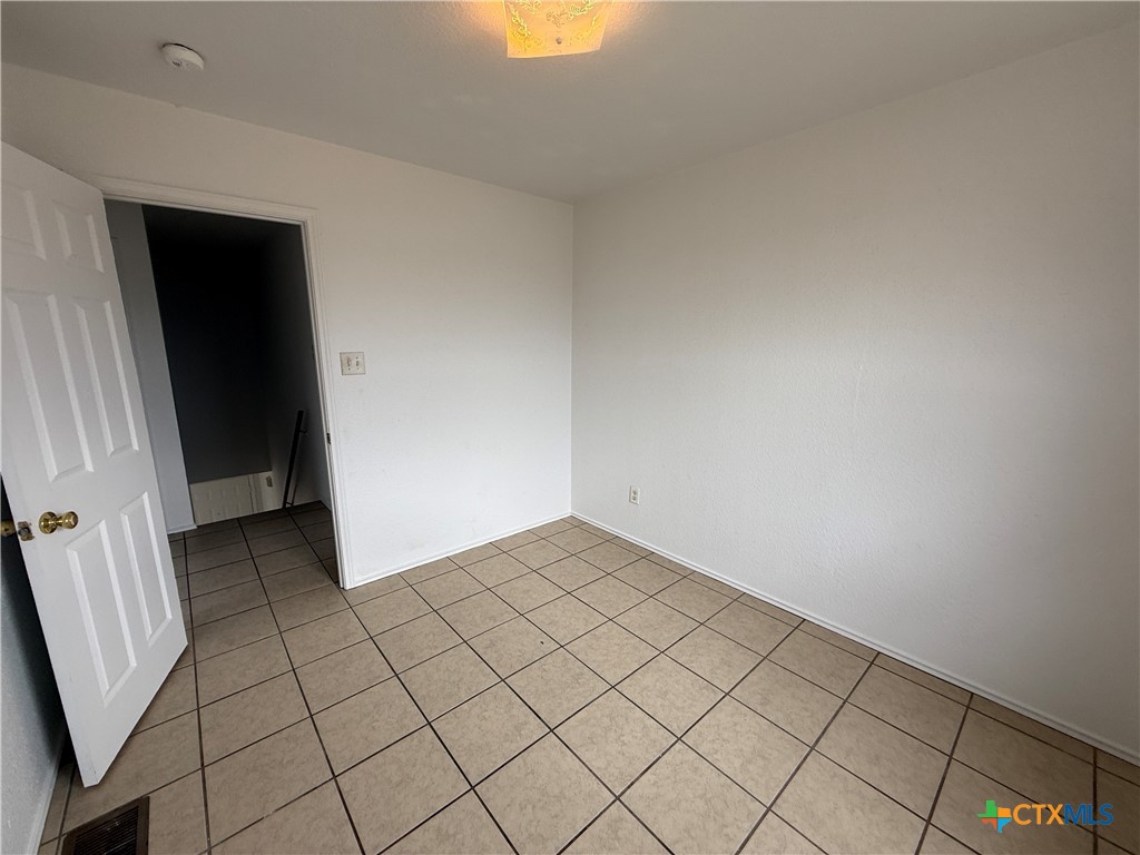 1210 Industrial Boulevard D Property Photo 11