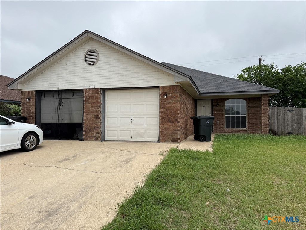 3708 Gus Drive B Property Photo 2