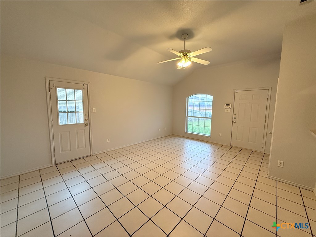 3708 Gus Drive B Property Photo 6