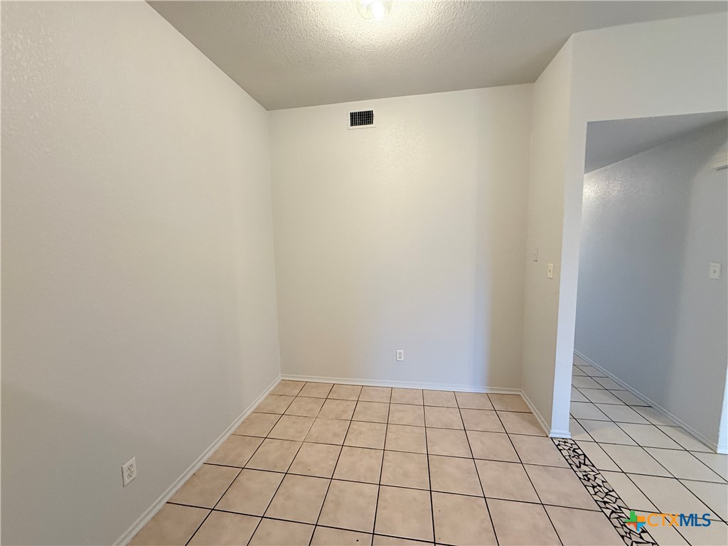 3708 Gus Drive B Property Photo 10