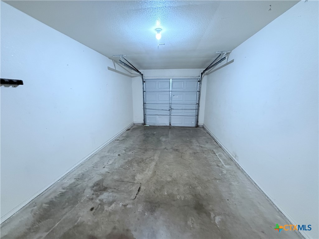 3708 Gus Drive B Property Photo 16