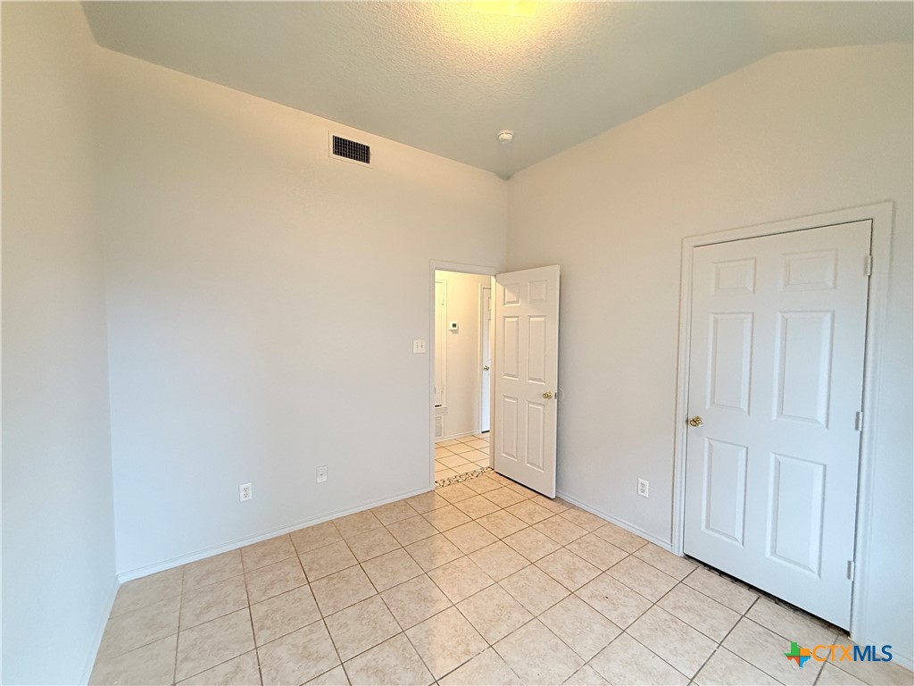3708 Gus Drive B Property Photo 26