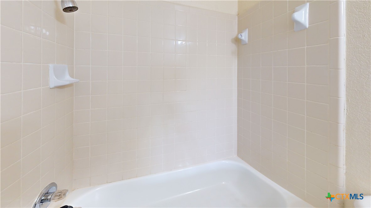 4302 Jeff Scott Drive A Property Photo 9