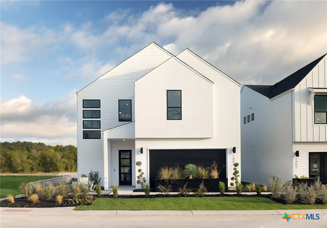 8001 Ermis Farm Road Property Photo 1