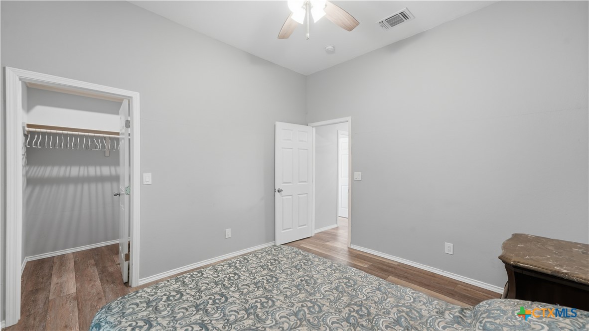 341 Comanche Street Property Photo 22
