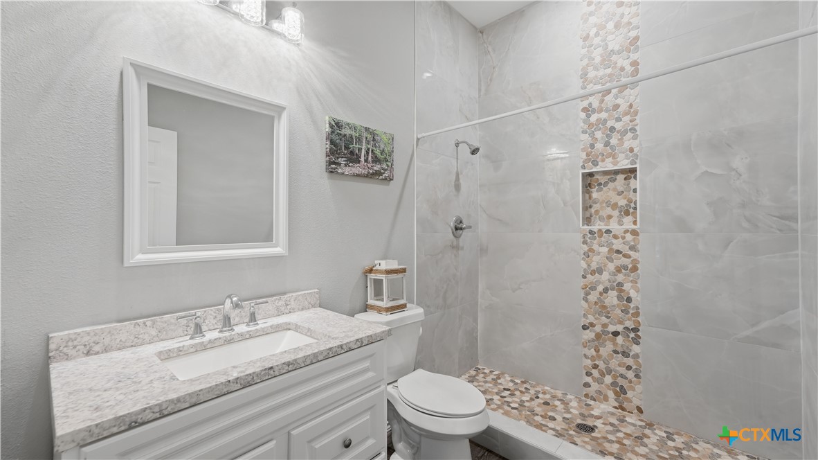 341 Comanche Street Property Photo 25