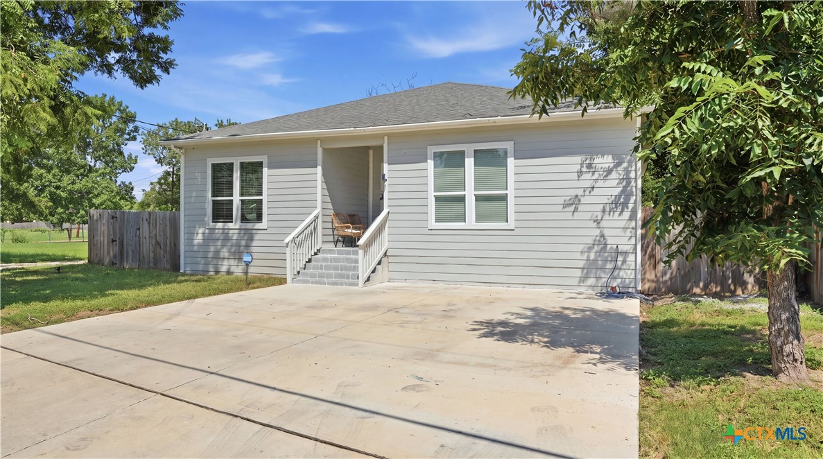 341 Comanche Street Property Photo 39