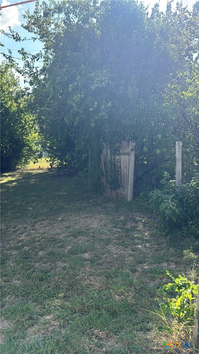 506 Kern Road Property Photo 9