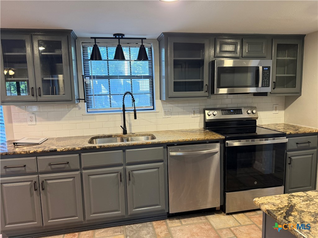 506 Pecos Trail Property Photo 11