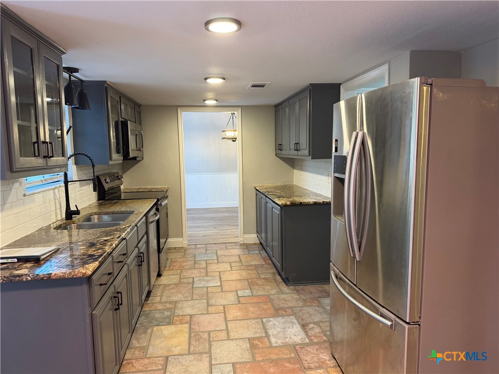 506 Pecos Trail Property Photo 12