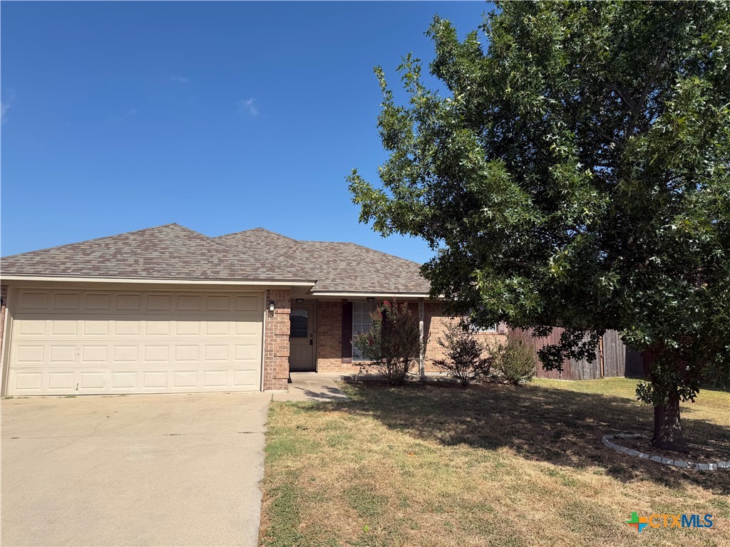 1103 Concho Street Property Photo 1