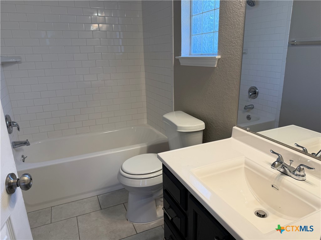 1103 Concho Street Property Photo 7