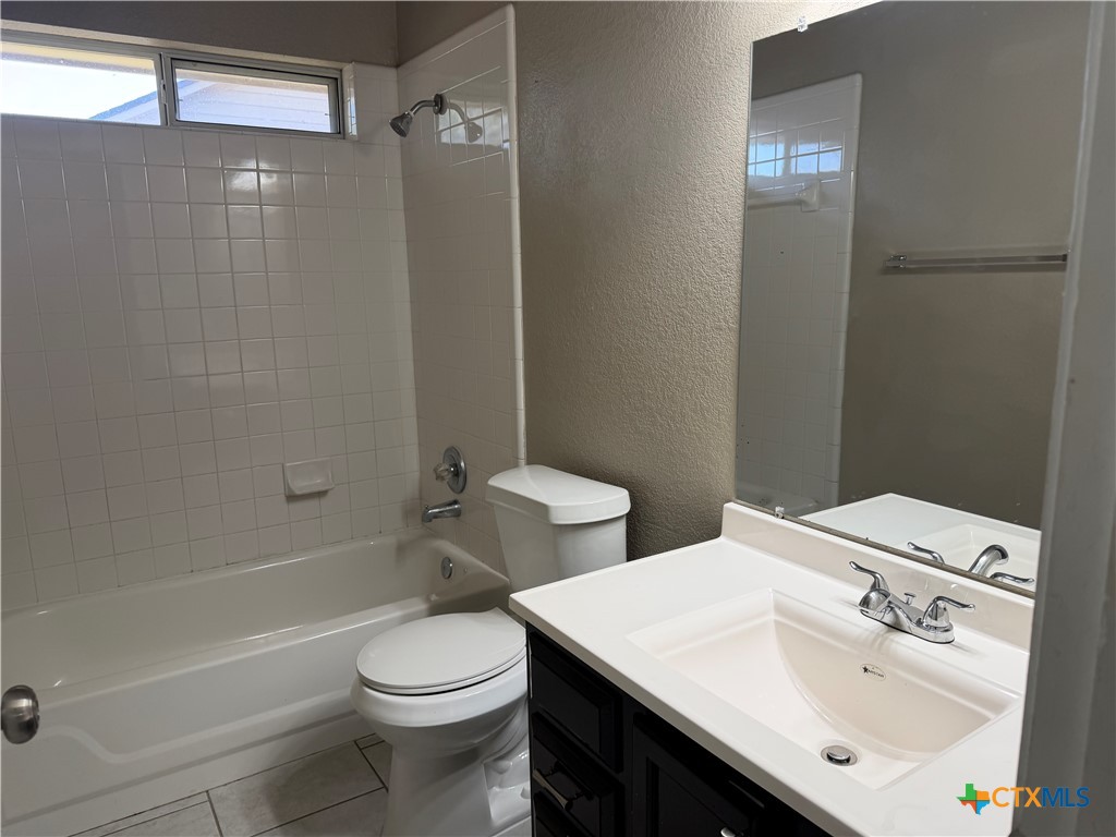 1103 Concho Street Property Photo 11