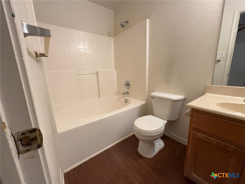 1407 Dugger Circle C Property Photo 10