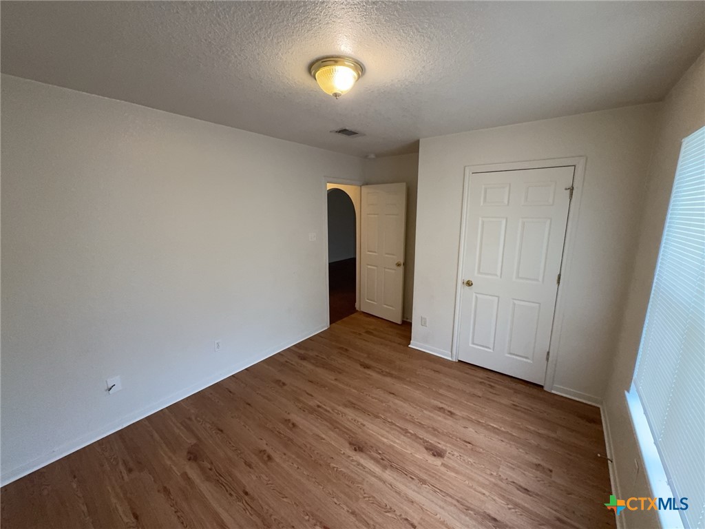 1407 Dugger Circle C Property Photo 14