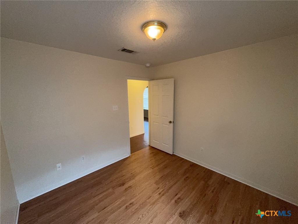 1407 Dugger Circle C Property Photo 18