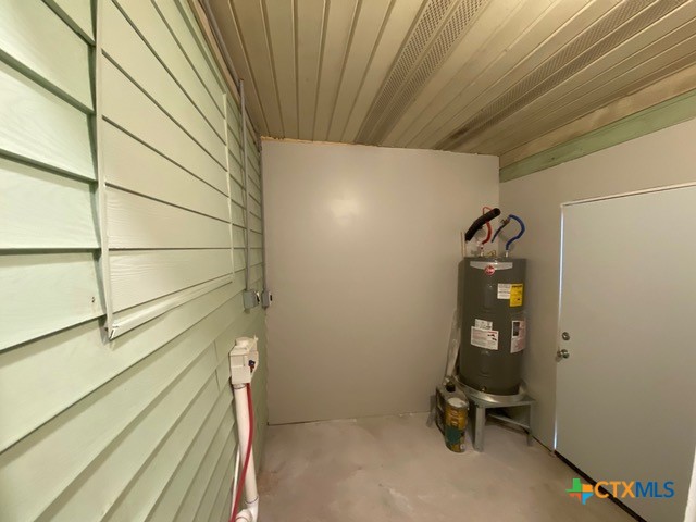 603 Wolf Street Property Photo 8