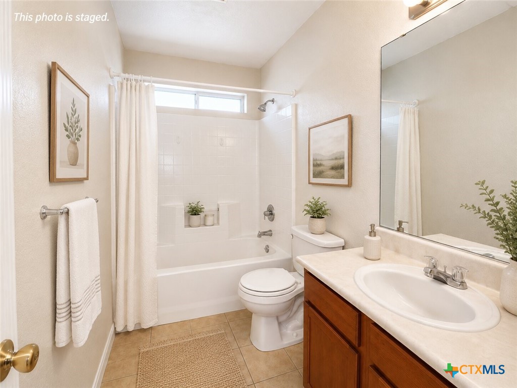 1405 Dugger Circle A Property Photo 12