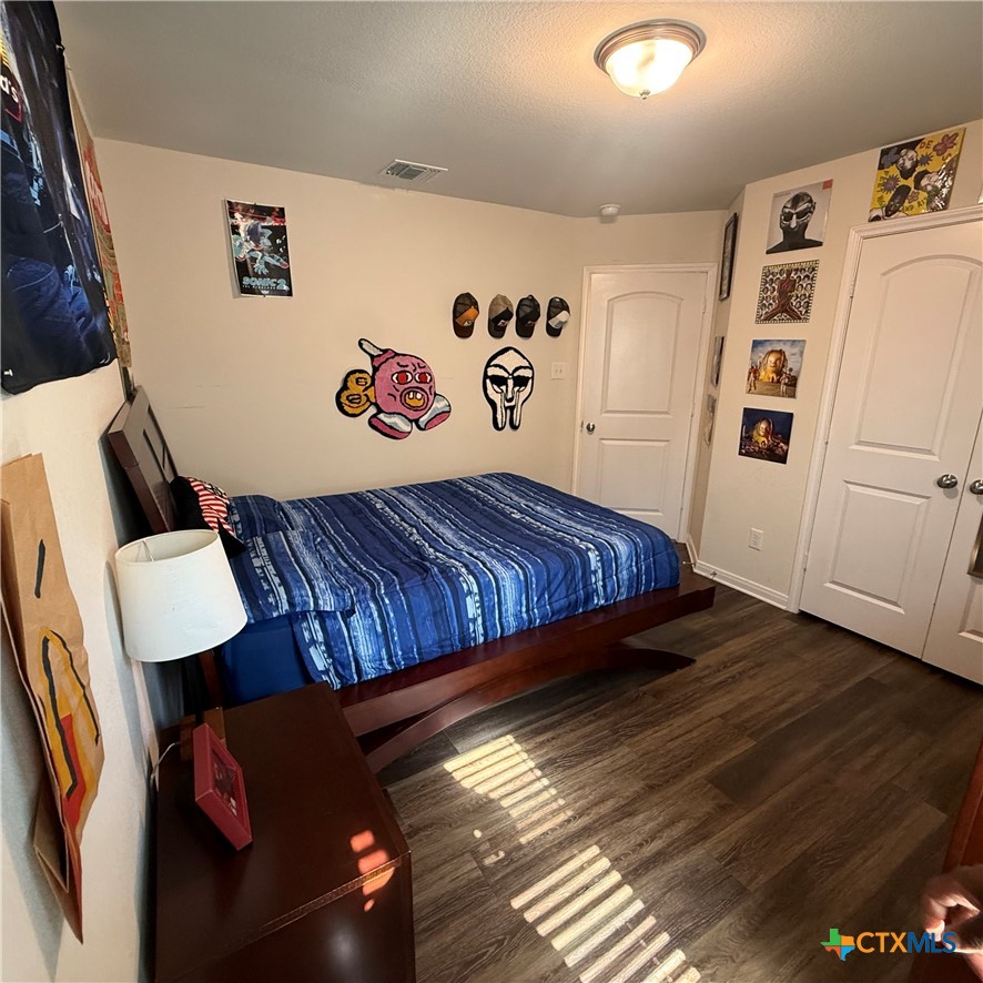 5067 Dickinson Loop Property Photo 7