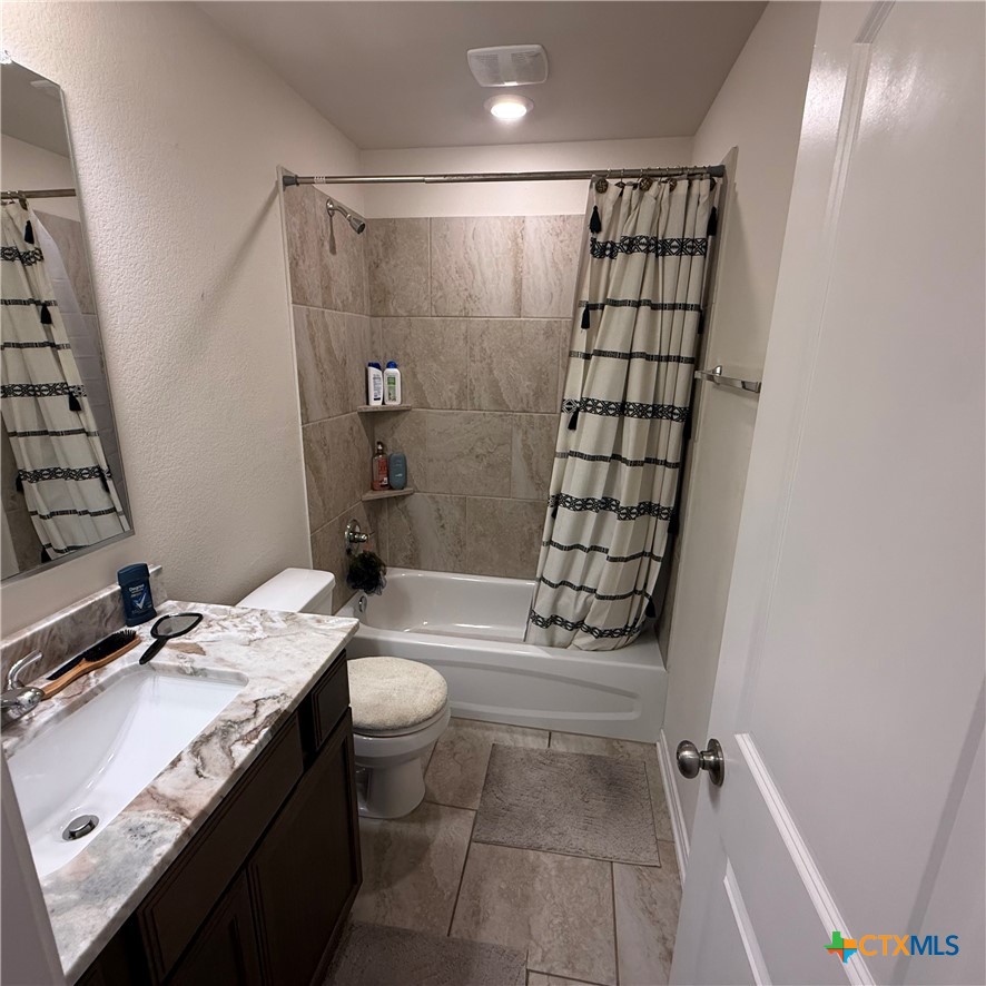 5067 Dickinson Loop Property Photo 11