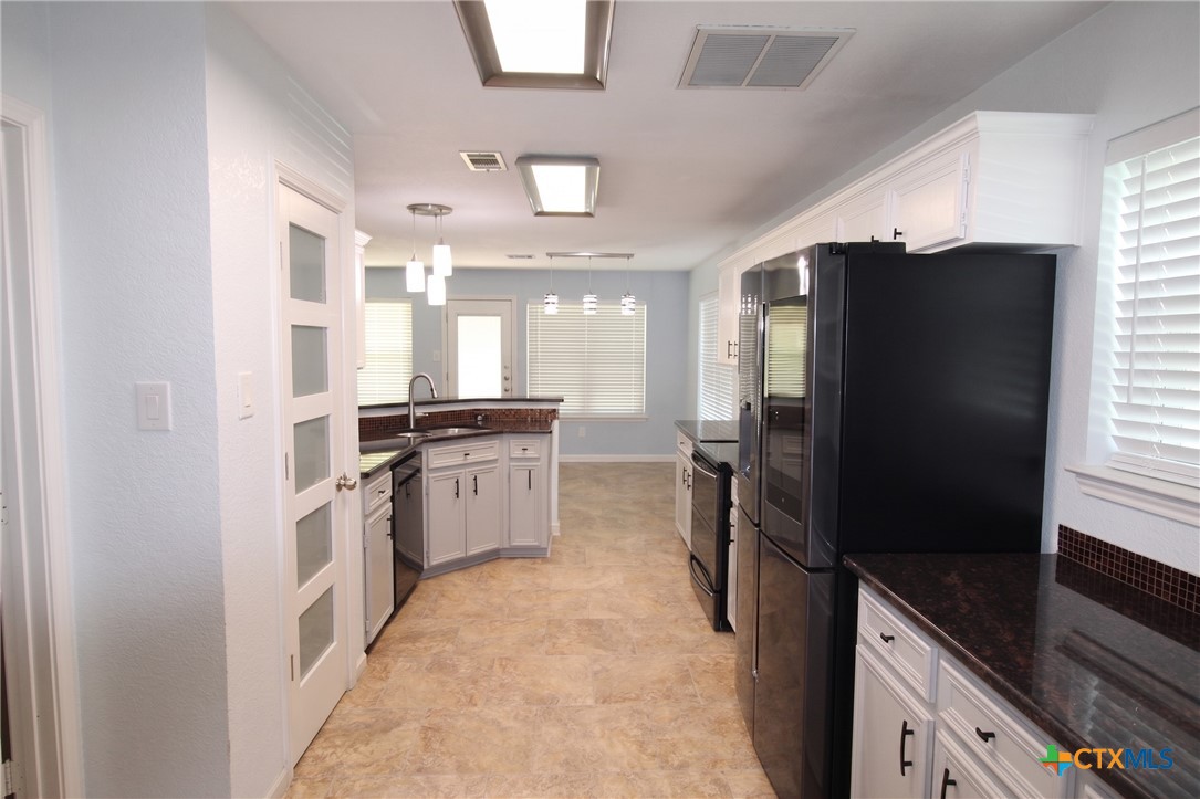 402 Preakness Circle Property Photo 3