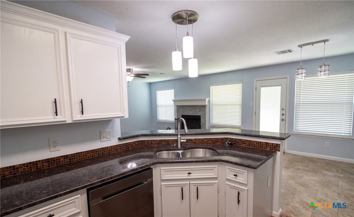 402 Preakness Circle Property Photo 4
