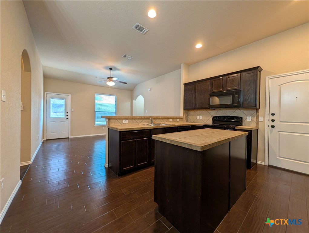 296 Rosalie Drive Property Photo 8