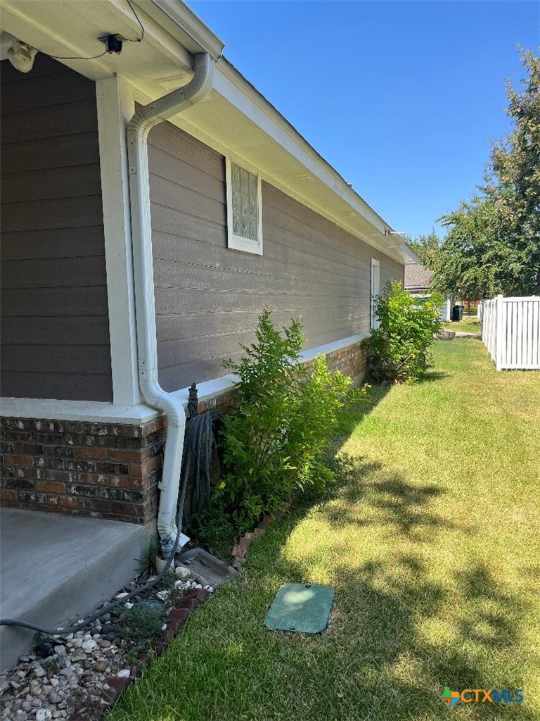 528 Jo Lynn Lane Property Photo 6
