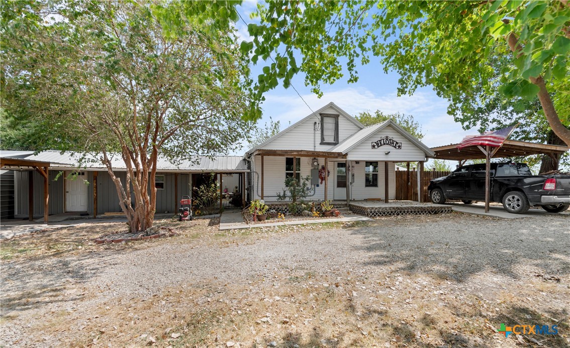 798 County Road 367 Property Photo 1