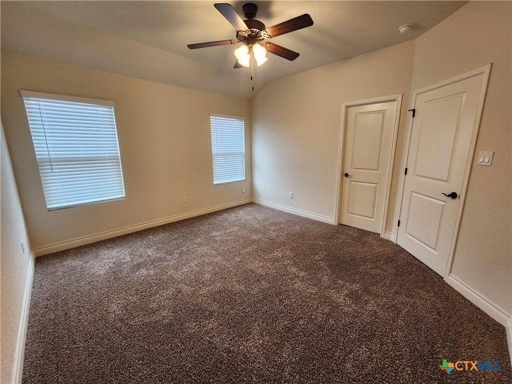 338 Untermaier Drive Property Photo 11