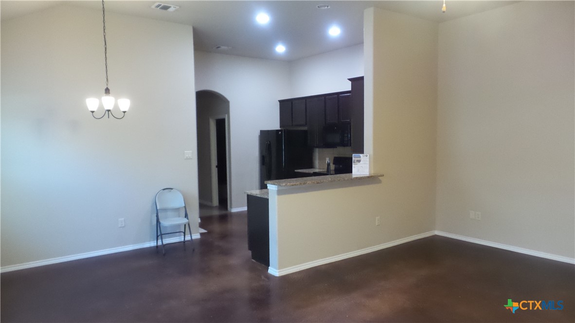 706 Saengerhalle Road Property Photo 4