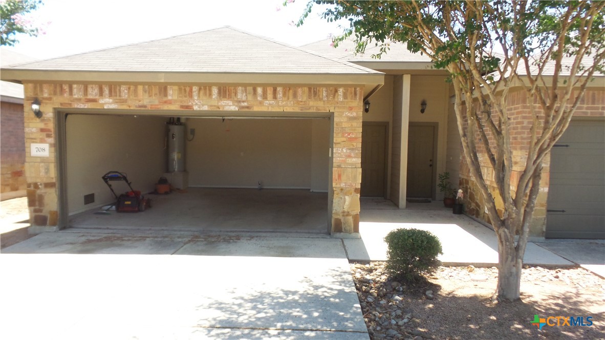 706 Saengerhalle Road Property Photo 19