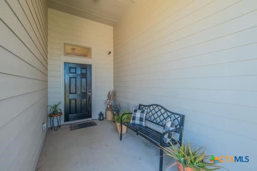7923 Marsala Drive Property Photo 3