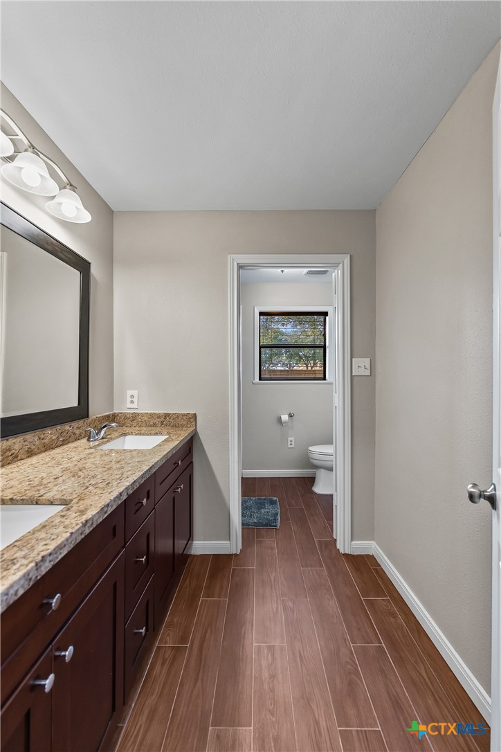 1107 Fairlane Drive Property Photo 21