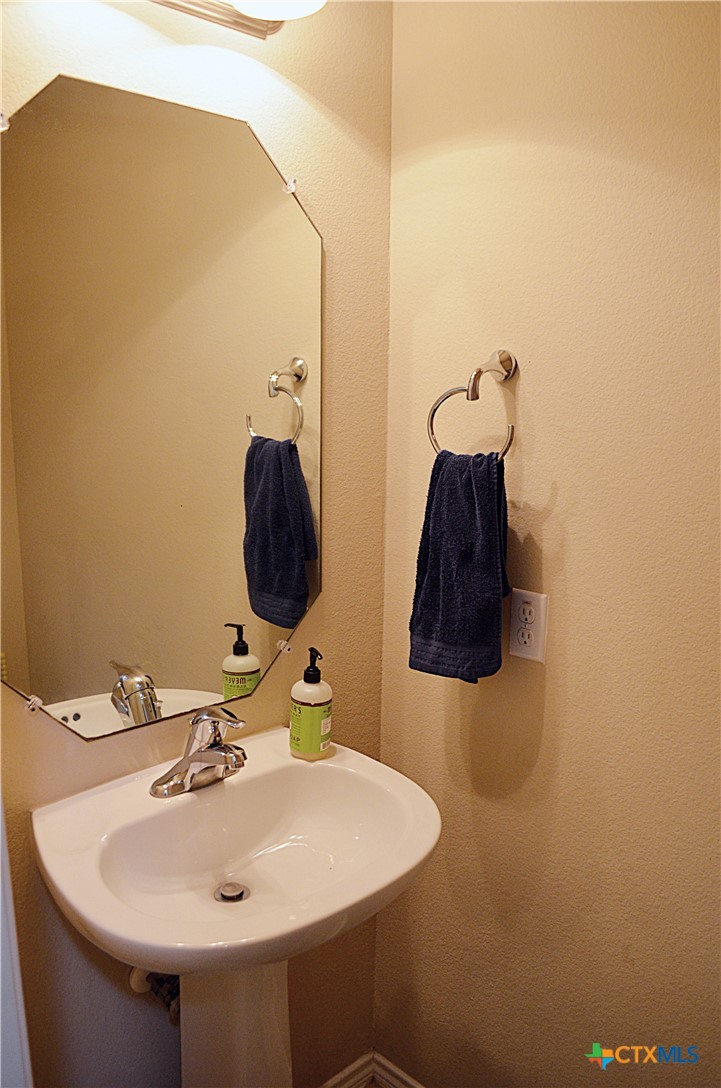 5407 Sulfur Spring Drive Property Photo 16