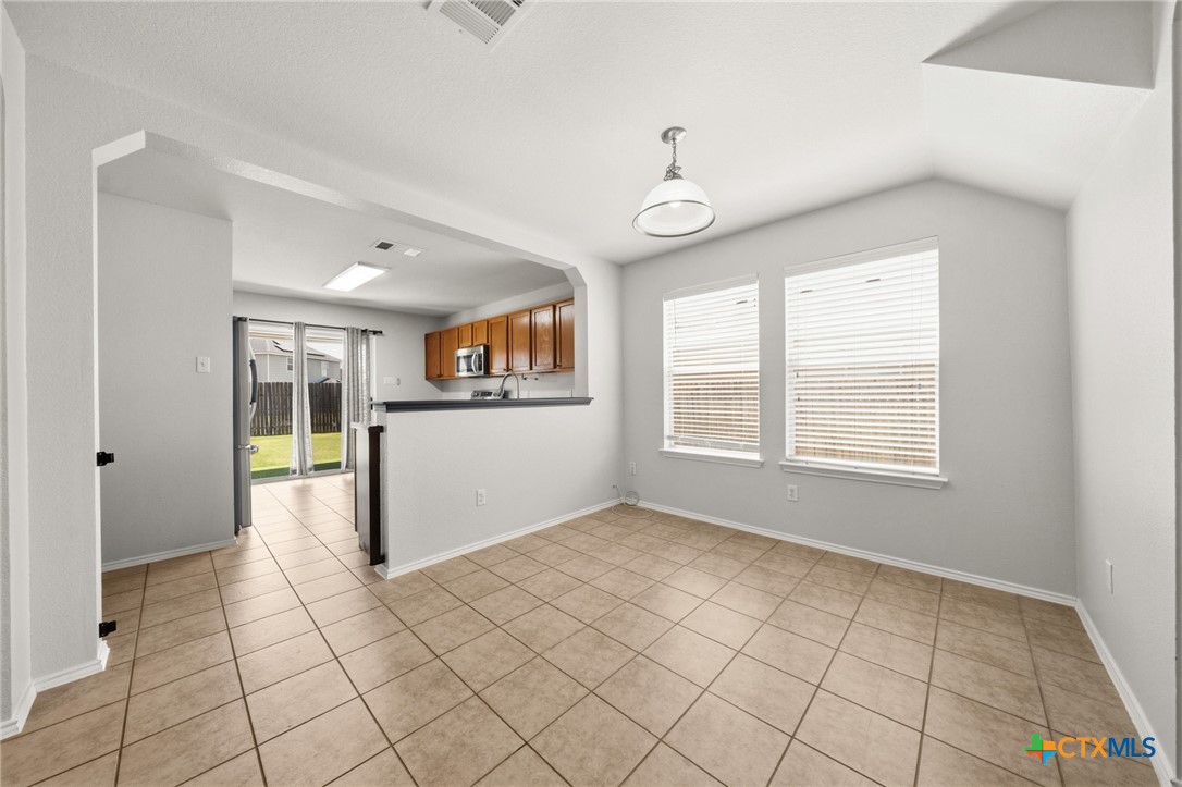 5212 Capricorn Loop Property Photo 10
