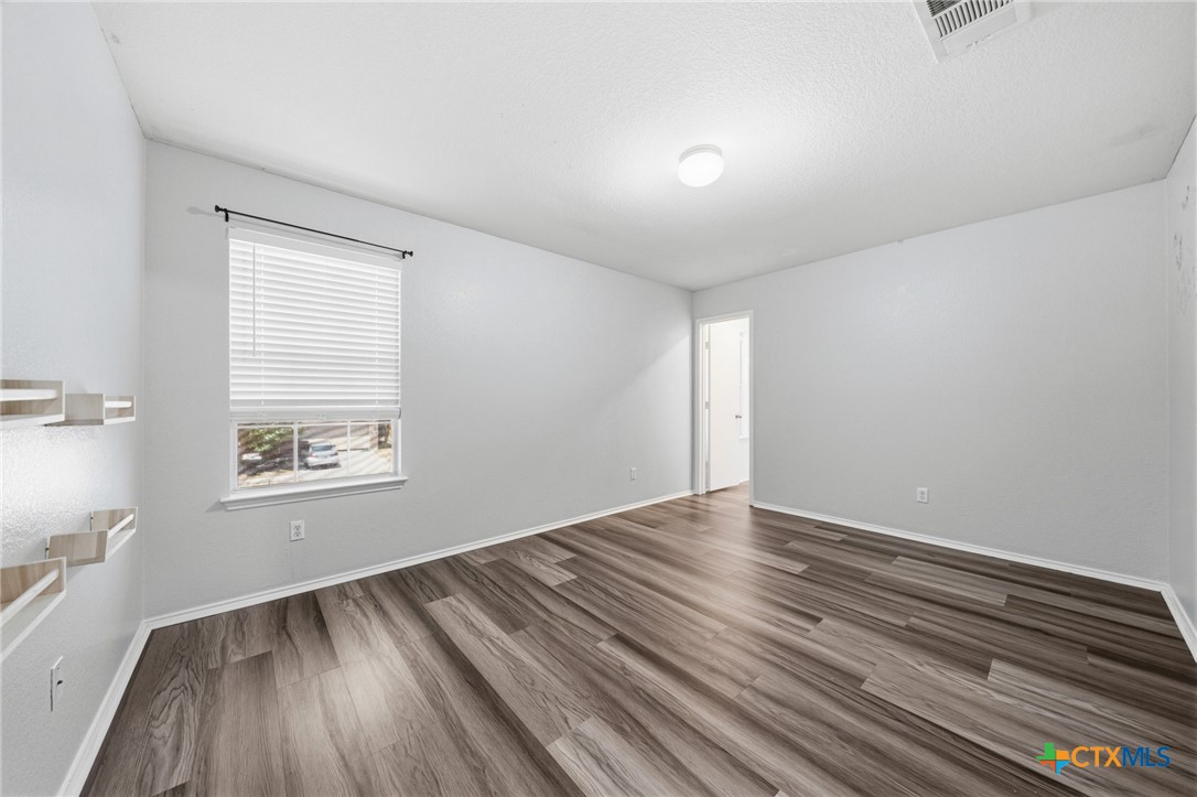 5212 Capricorn Loop Property Photo 23