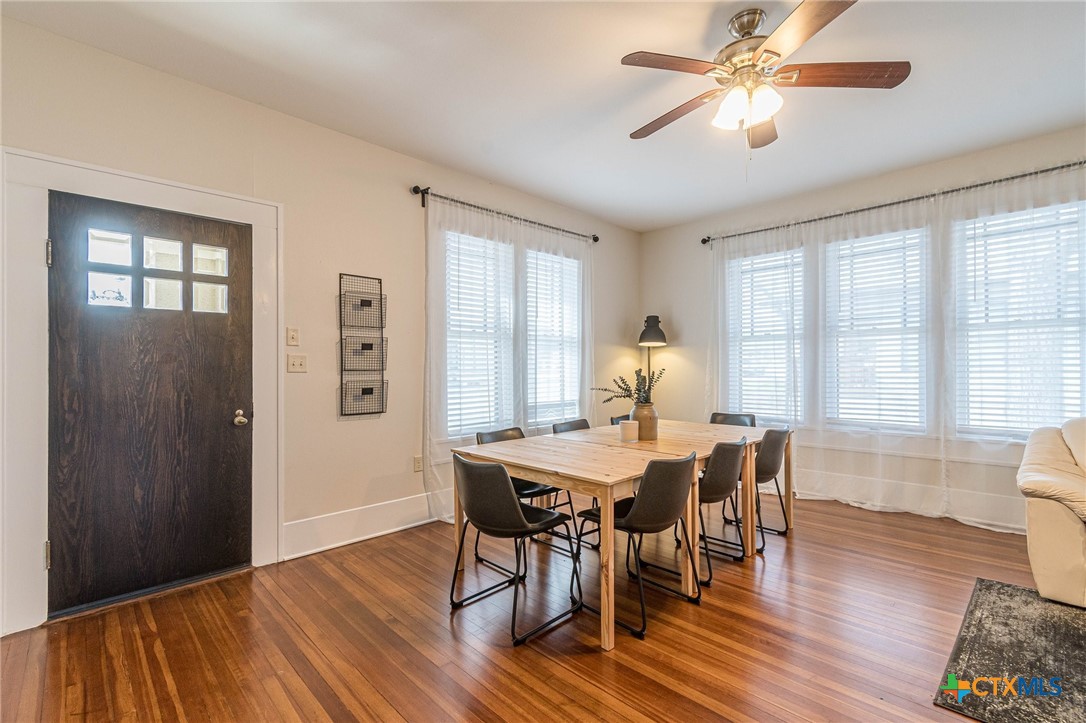 147 S Academy Avenue Property Photo 8