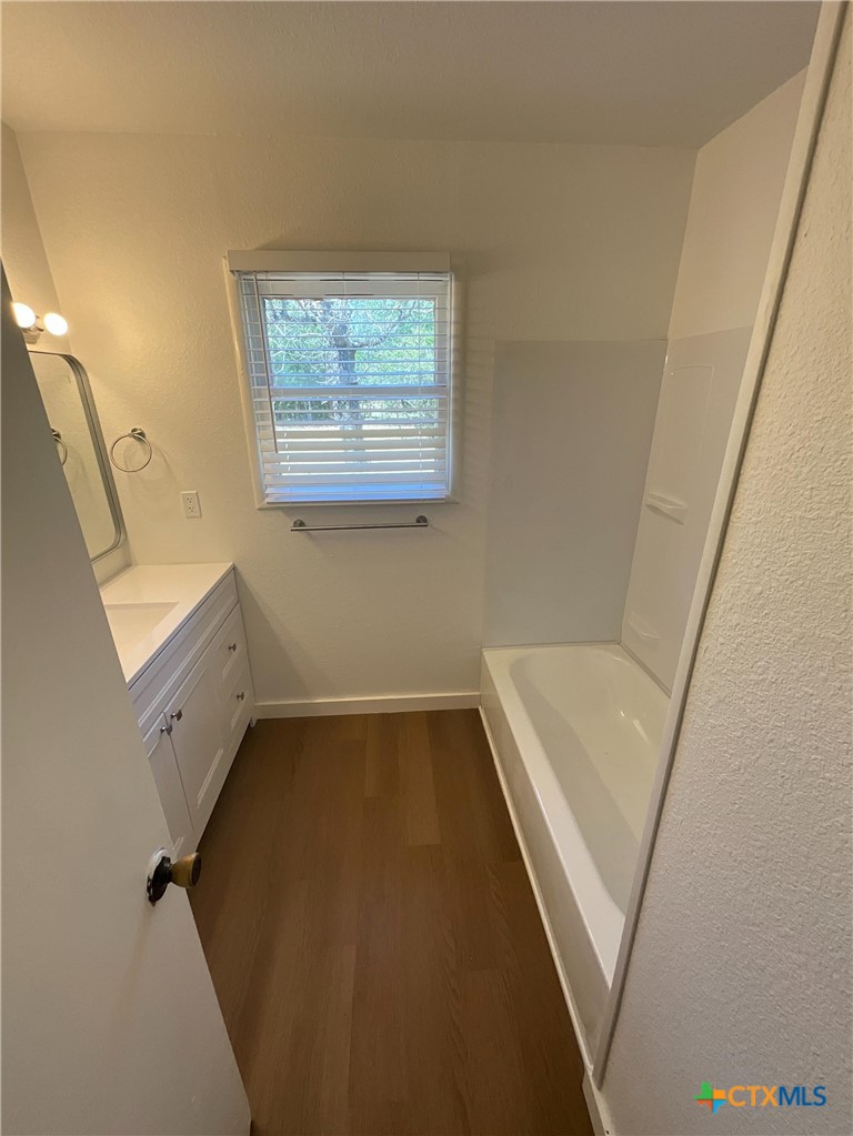 1004 Lawndale Avenue Property Photo 11