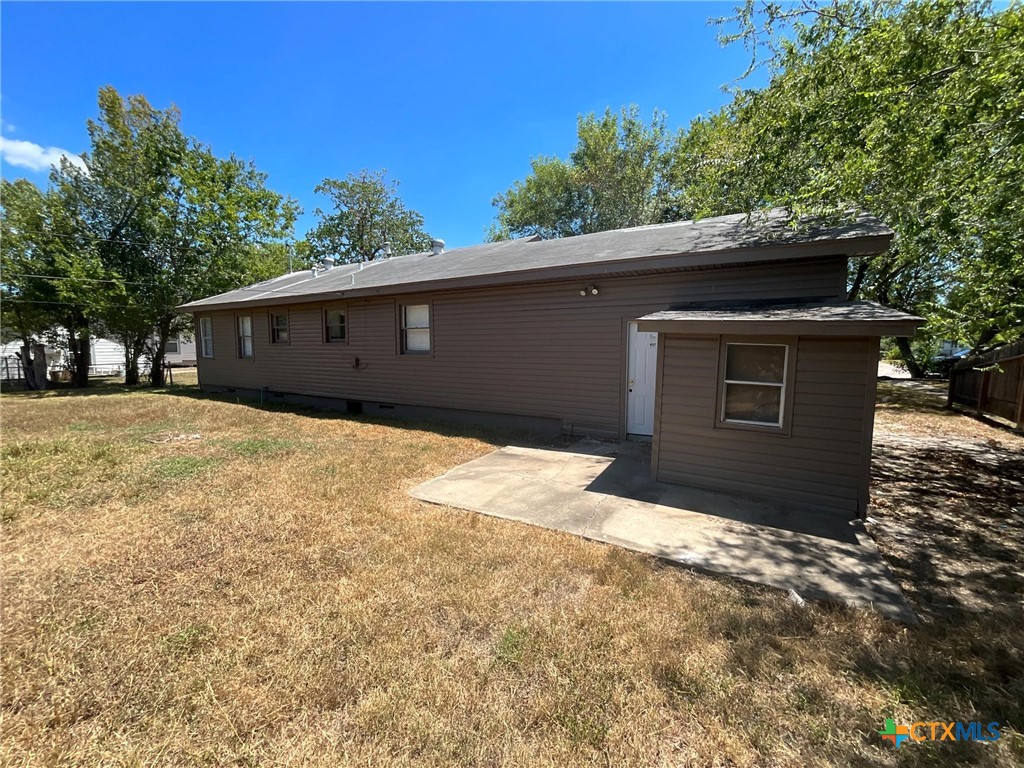1004 Lawndale Avenue Property Photo 23